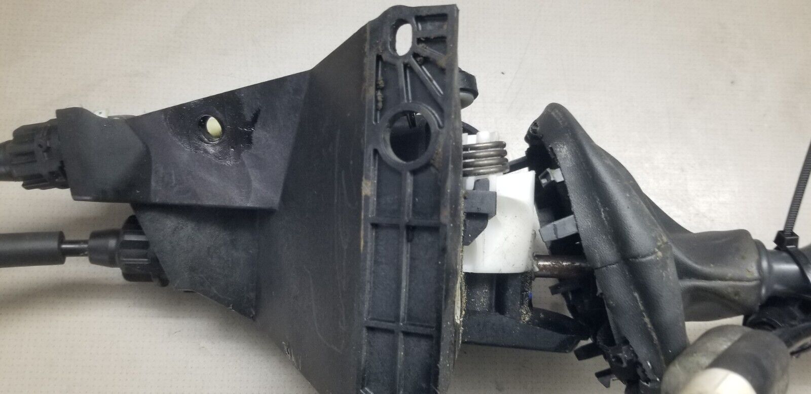 Renault Trafic X82 Manual 6 Speed Gear Shifting Mechanism 349012637R 2015 |O - Image 8