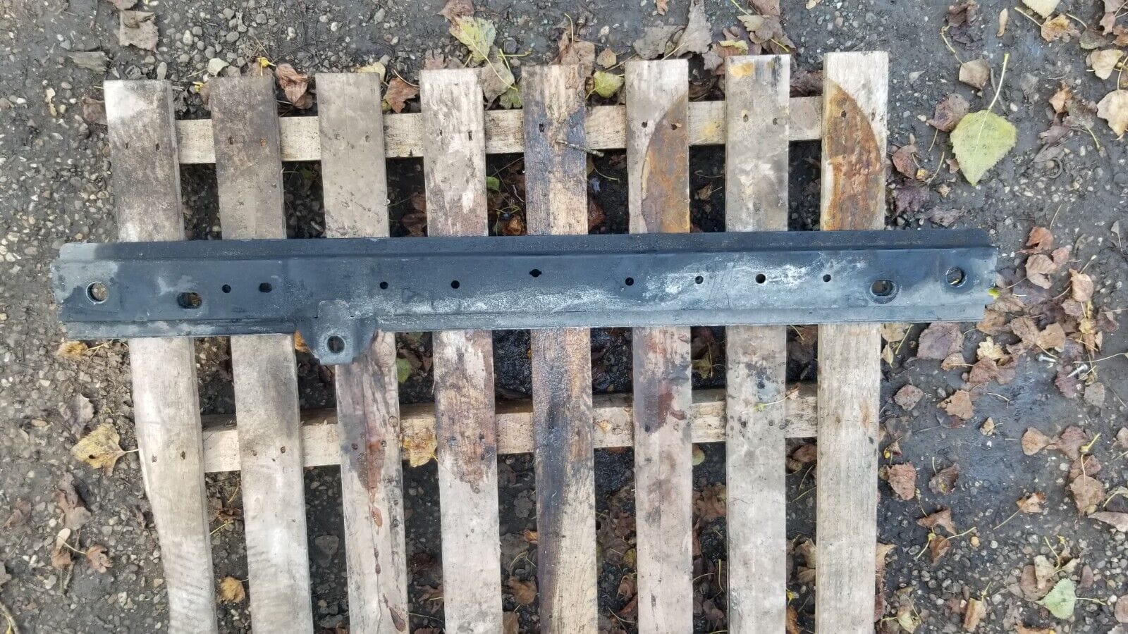 Renault Kangoo Mk2 2008-13 1.5 Diesel Front Radiator Intercooler Support Bracket - Image 3