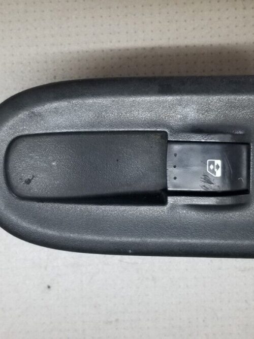 Renault Kangoo Window Mirror Switch Front NS Left 8200548968