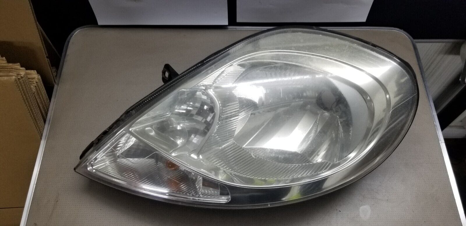 Renault Trafic 2014 Ns Passenger Side Headlight 8200701363 - Image 3
