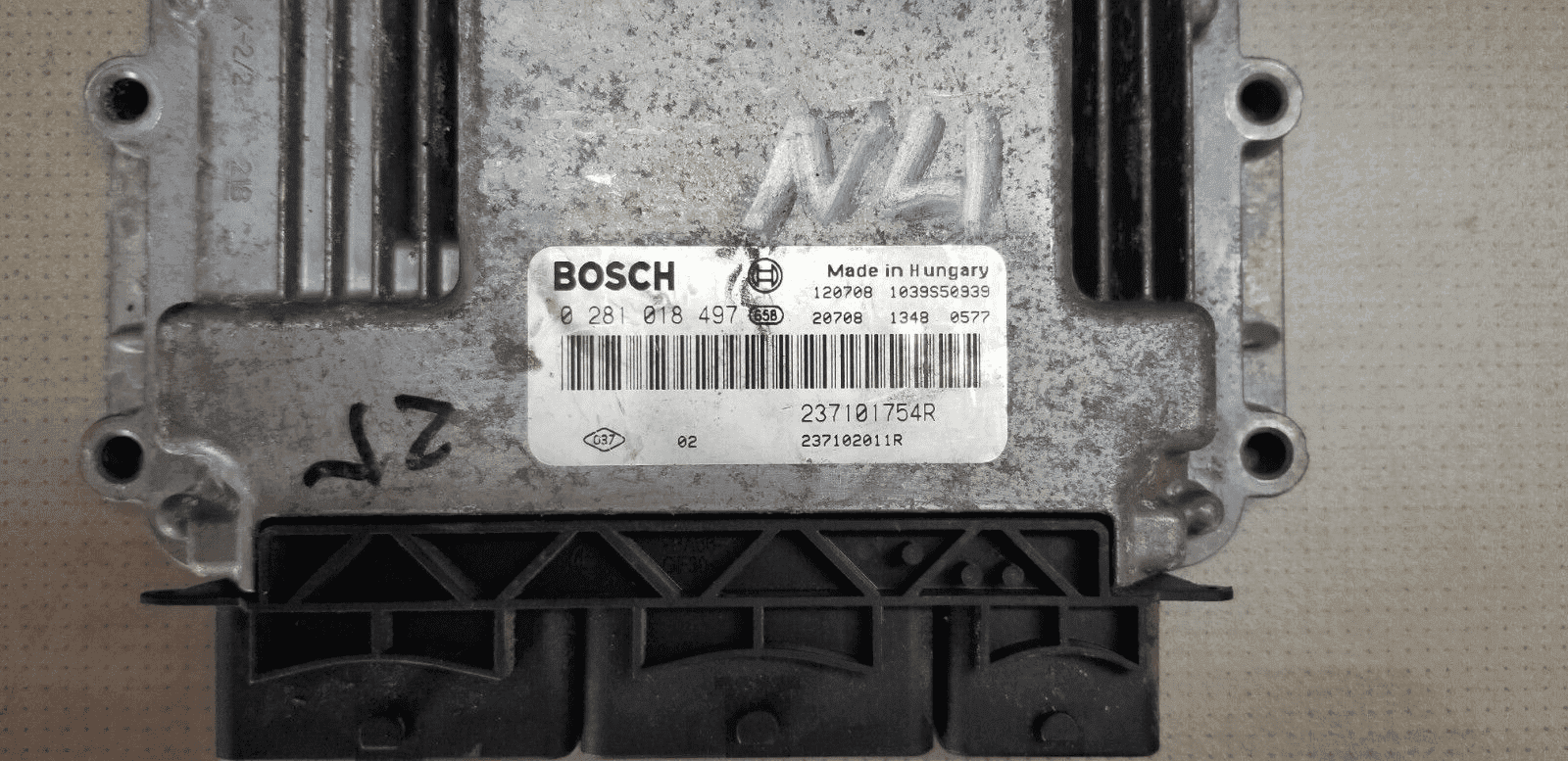 Renault Trafic Mk2 engine ECU part number 237101754R