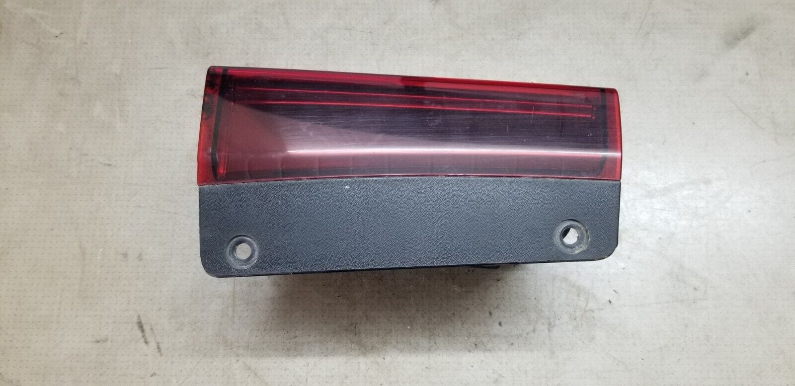 Renault Trafic Mk3 Vivaro 14-20 Rear Driver Side Right Lower Light 265540042R - Image 5