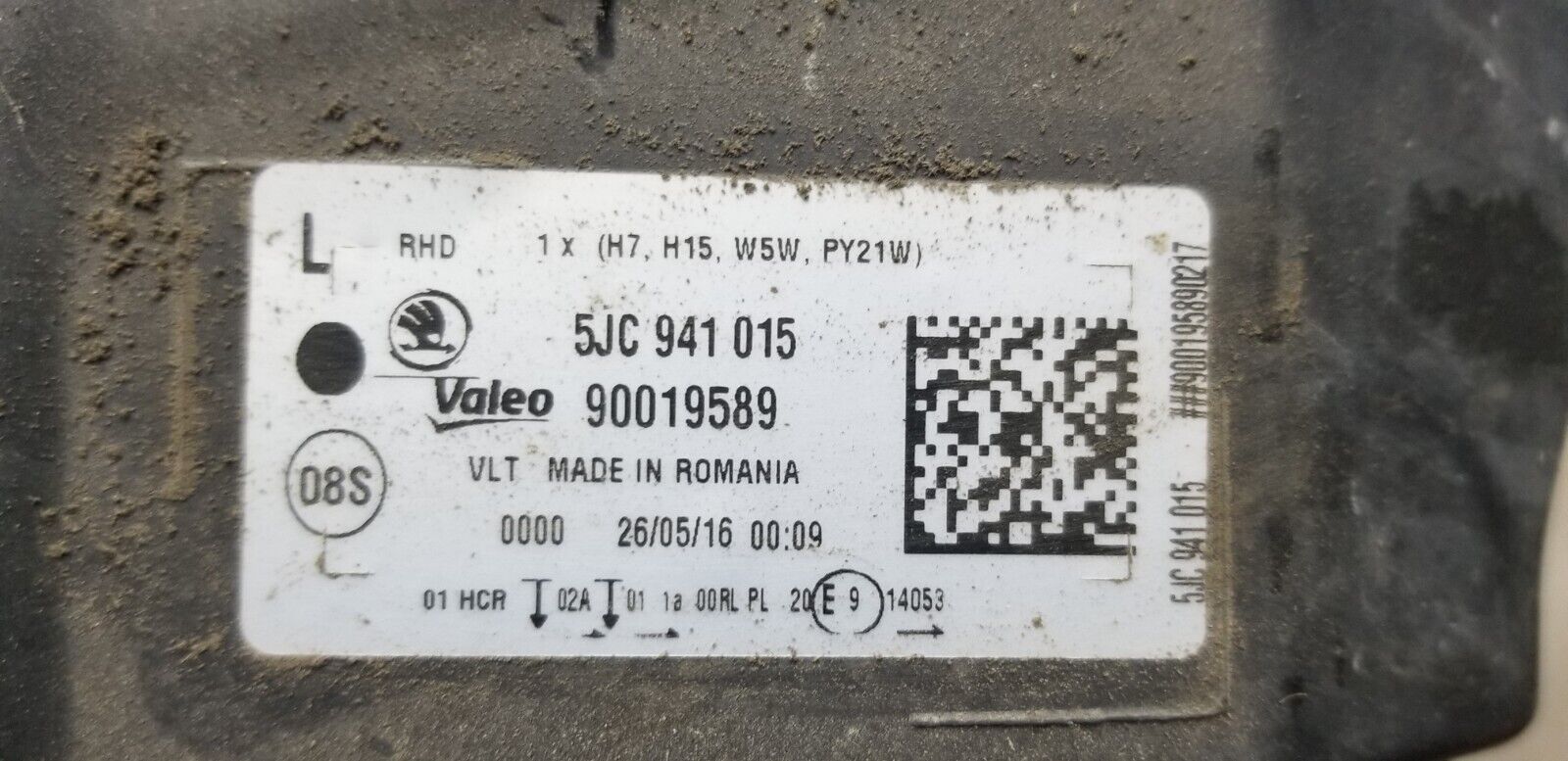 OEM passenger headlight for Skoda Rapid 2016 part number