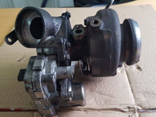 Mercedes W204 Turbocharger (A6510902780) – OEM Replacement for C-Class 2011
