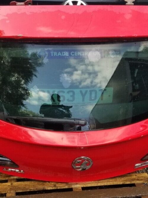 VAUXHALL ASTRA GTC CDTI 3DR HATCHBACK 09-16 TAILGATE RED