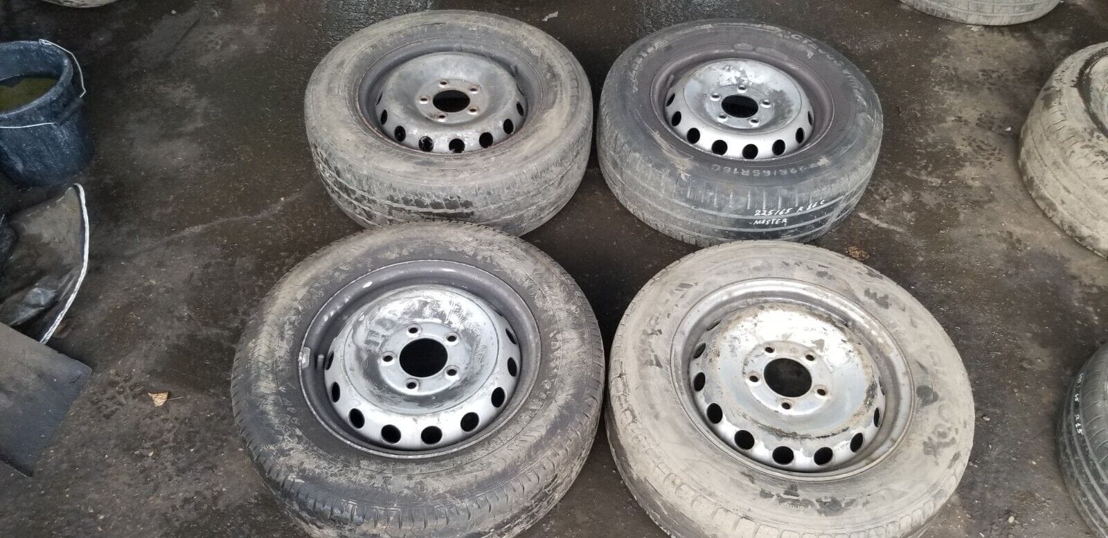 VAUXHALL MOVANO RENAULT MASTER NV400 WHEEL AND TYRE 225-65R-16C 2011 - 2017