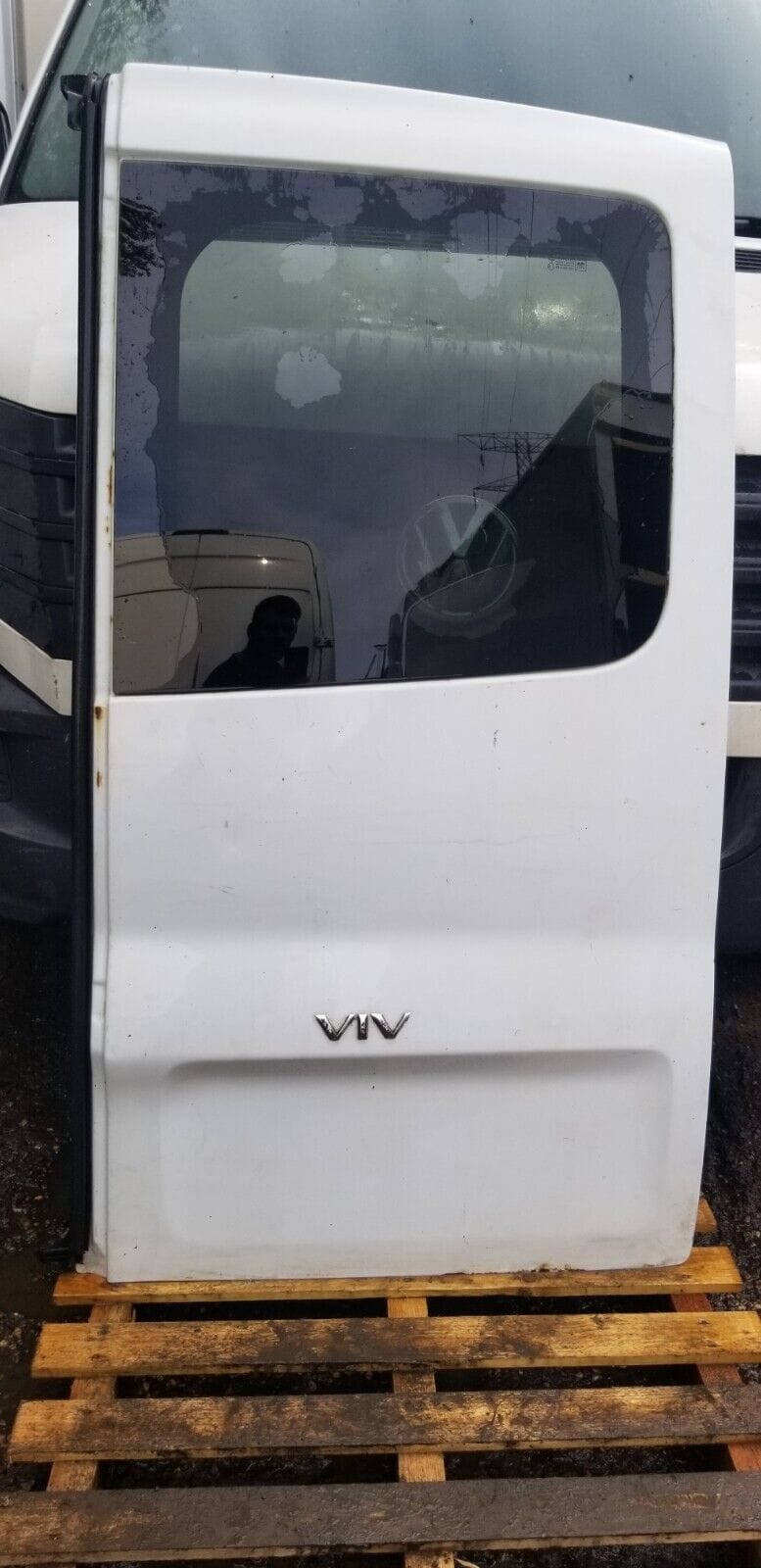VAUXHALL VIVARO 2700 CDTI 100 SWB 2006_2010 REAR DOOR RIGHT SIDE WHITE