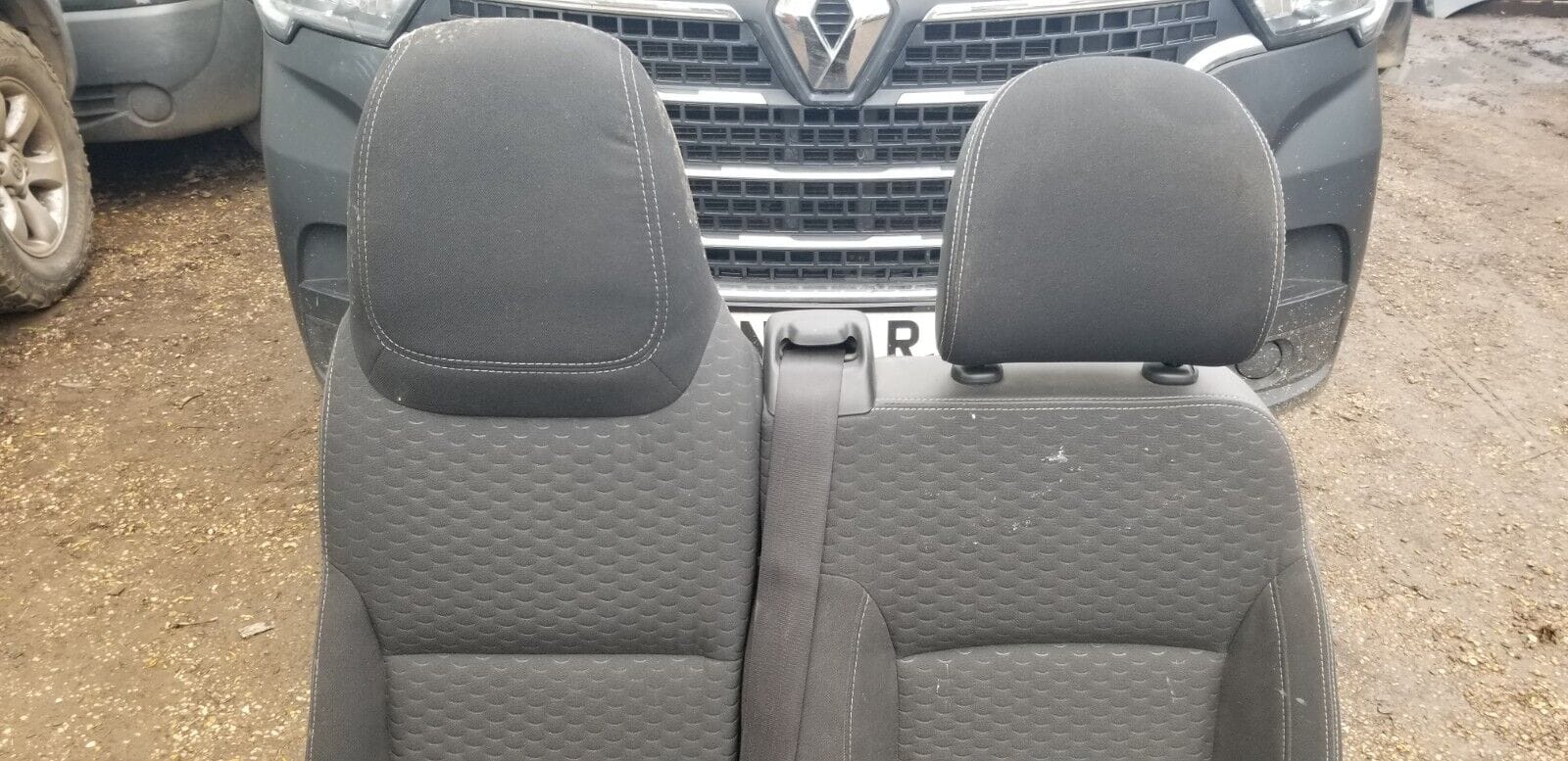 VAUXHALL VIVARO MK2 FRONT PASSENGERS DOUBLE BENCH SEAT 2014 - 2019 - Image 5