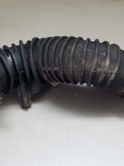 Vauxhall Vivaro Trafic 2007-2014 M9R-786 Air Intake Pipe Hose