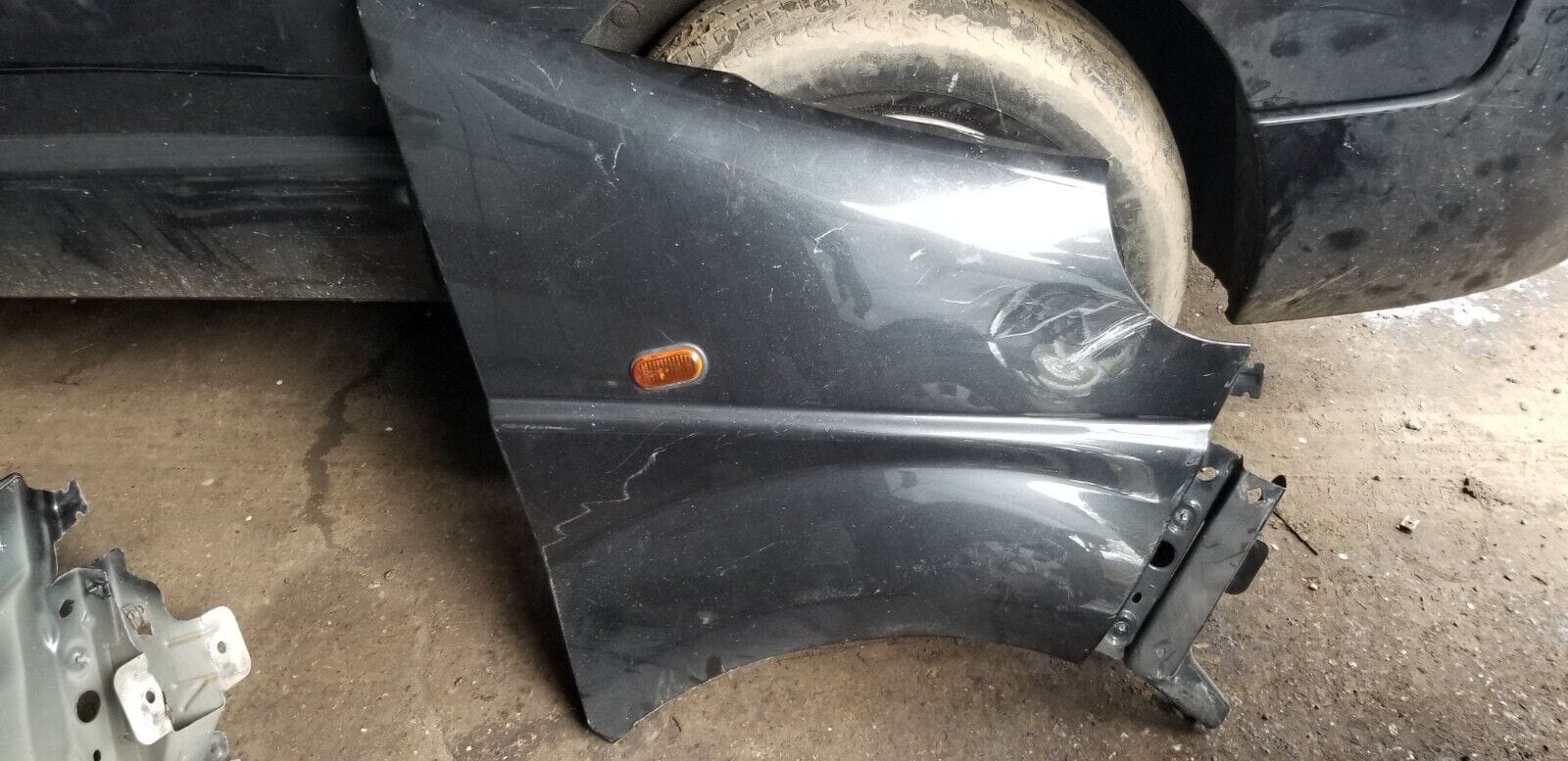 Vauxhall Vivaro Wing Front Right Drivers Side 2014 Black |O