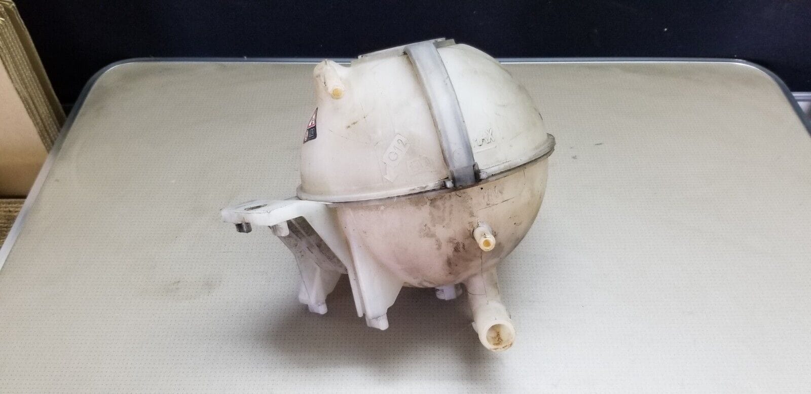 VOLKSWAGEN CRAFTER Coolant Expansion Tank 2016 2.0 Diesel 9065010103