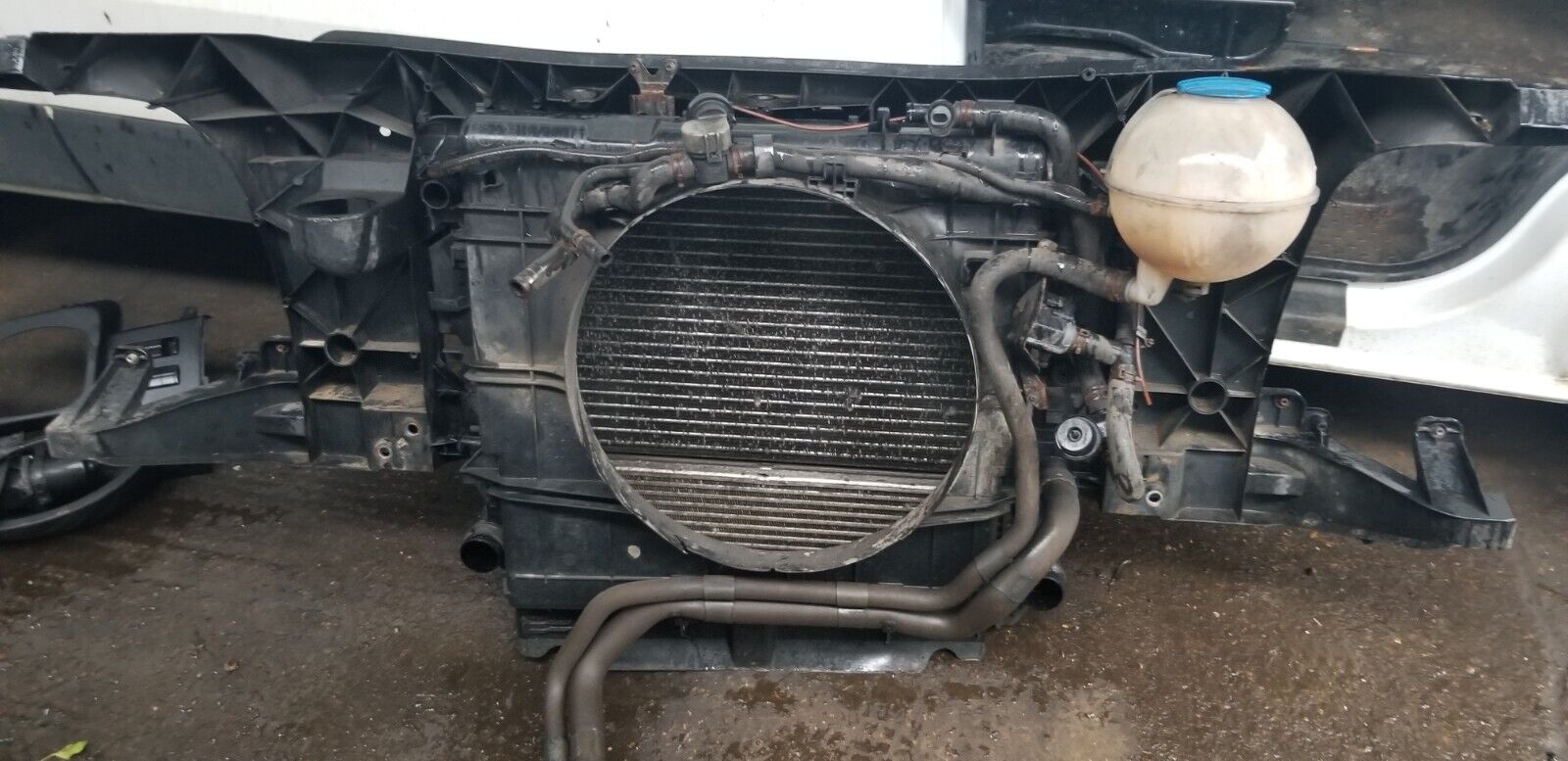 VOLKSWAGEN Crafter 2015 - 2.0 Diesel Radiator Intercooler RAD PACK HVW9065000202 - Image 5