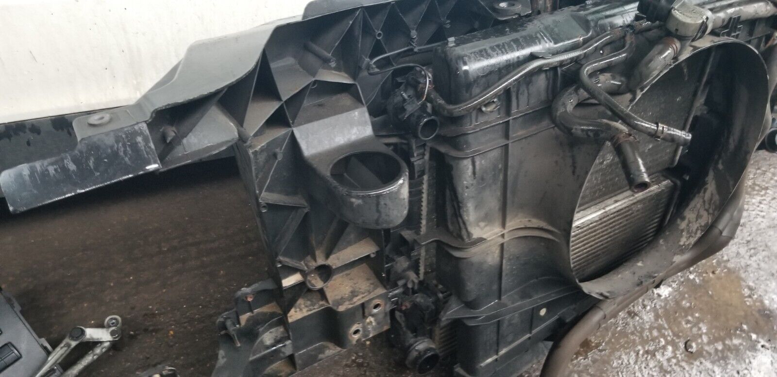 VOLKSWAGEN Crafter 2015 - 2.0 Diesel Radiator Intercooler RAD PACK HVW9065000202 - Image 7