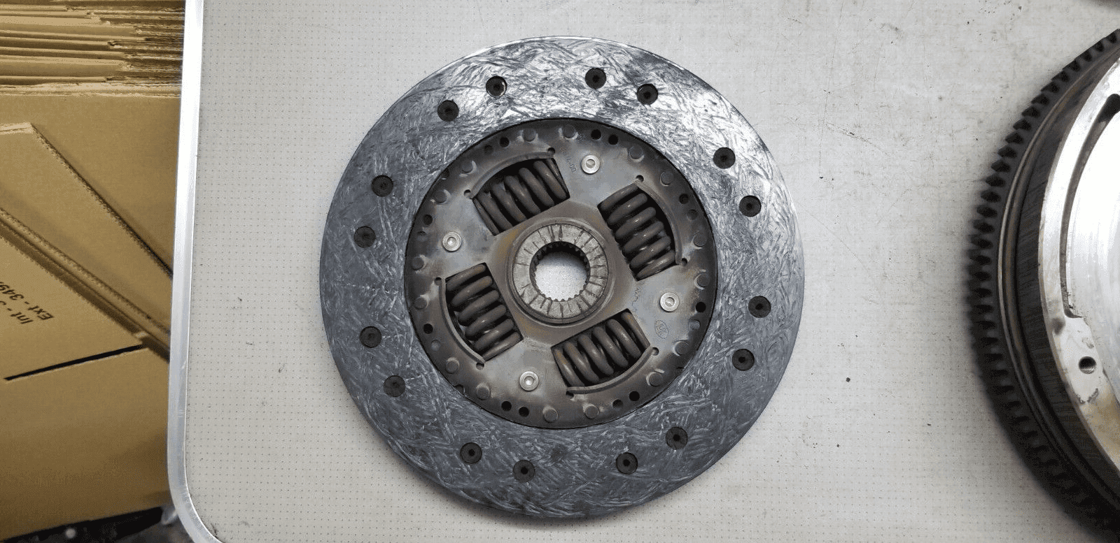 Volkswagen Crafter 2.0 6 Speed Manual Dual Mass Clutch + Flywheel Kit 2014 |O - Image 4