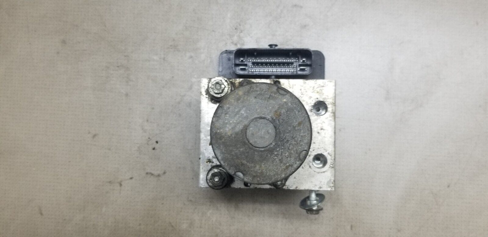 Volkswagen Crafter ABS Pump 2.0 TDI 2014 Bosch 2265106513 |O - Image 5