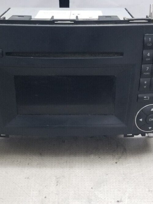 Front view of VW Crafter 2015 Bluetooth Radio Stereo HVW9068201889