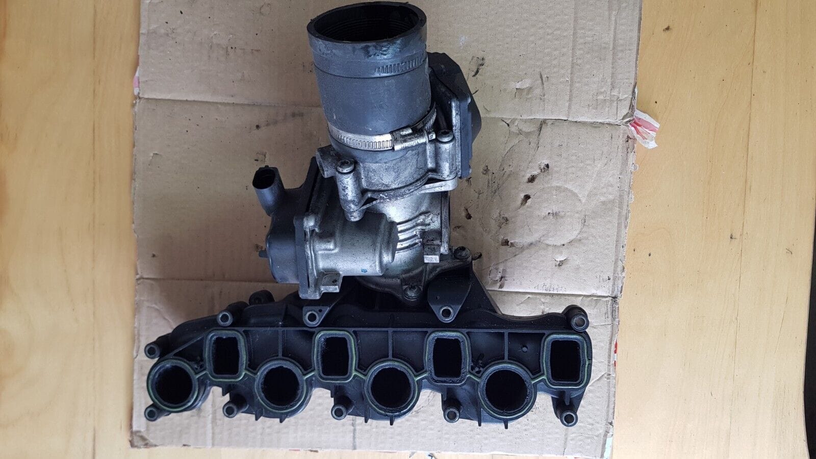 VW Crafter 2e 2014 2.0 TDI Ckt EGR Valve V29007881 - Image 3