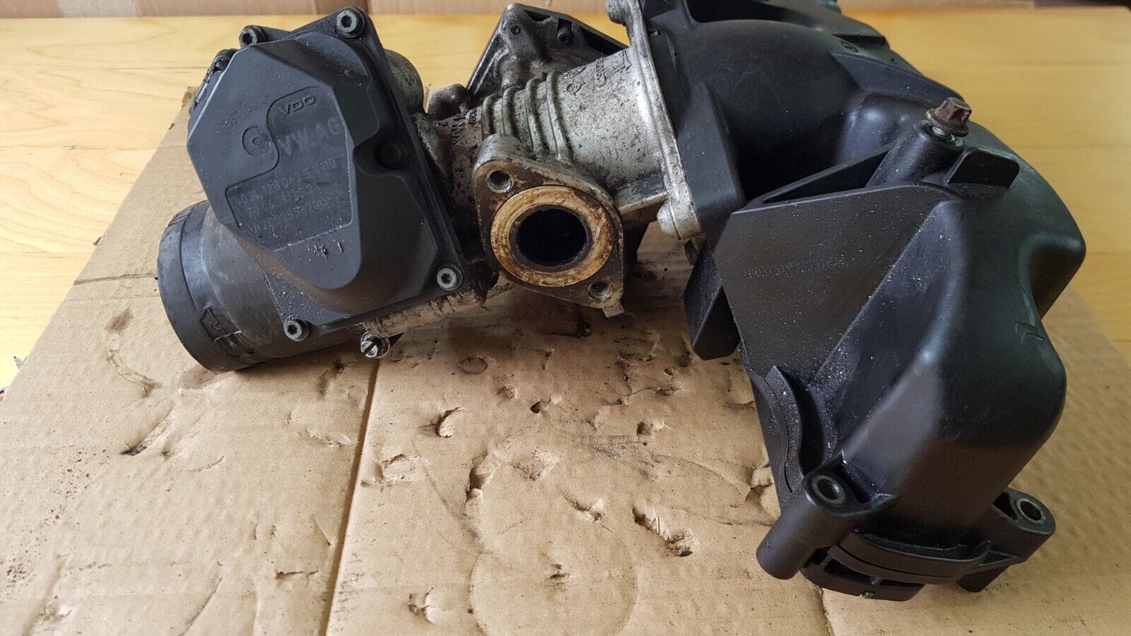 VW Crafter 2e 2014 2.0 TDI Ckt EGR Valve V29007881 - Image 4