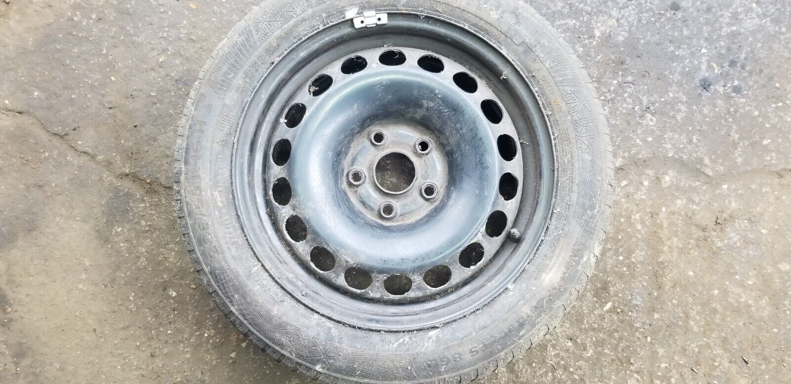 VW Passat B6 Steel Wheel 16" 3C0601027A & TYRE 205/65R16 - Image 3