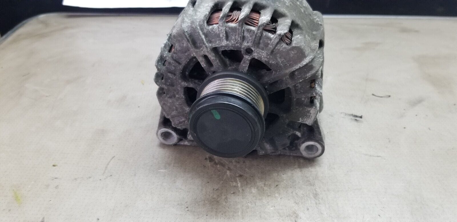 Used alternator for Ford Galaxy 2.0 TDCi 2010 OEM part