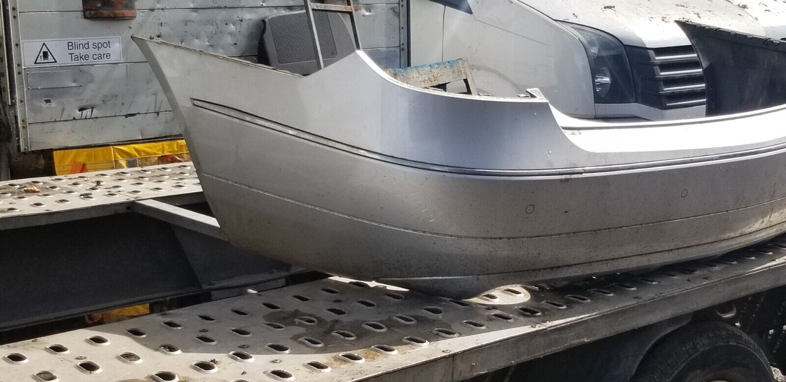 2011 Mercedes Benz E Class rear bumper A2078850165 - Image 3