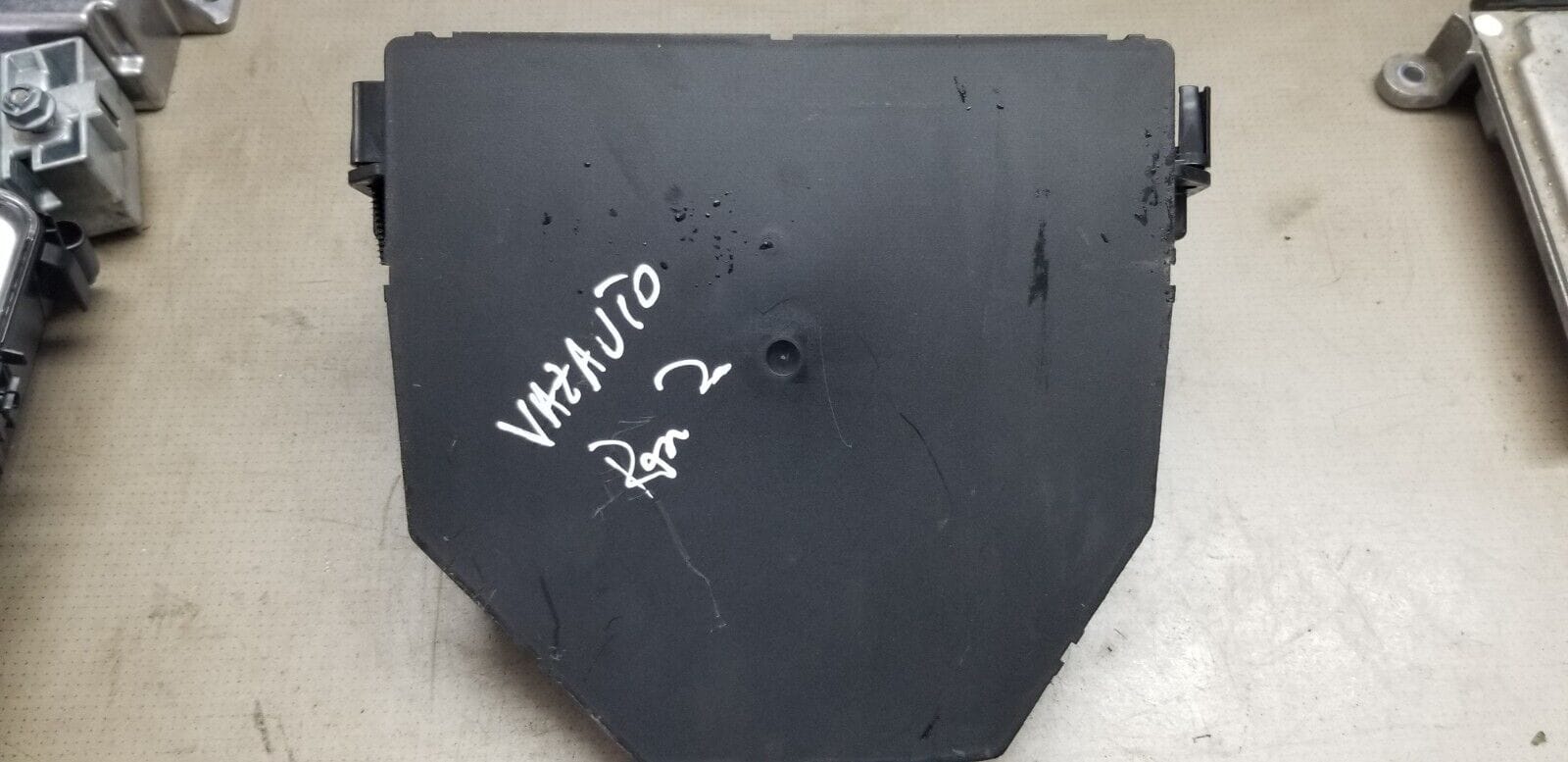 2012 Mercedes Benz E-Class E250 W212 CDI Fuse Box SAM Module A2129006012 - Image 5