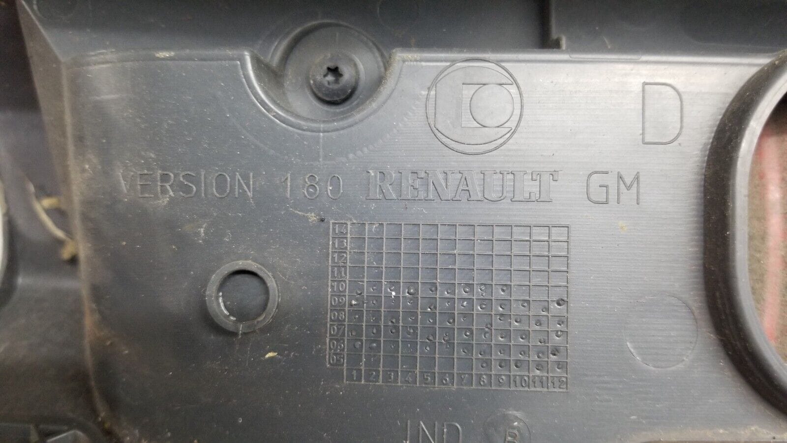 2012 VAUXHALL VIVARO / TRAFIC DRIVERS SIDE RIGHT REAR TAIL LIGHT 265A60118R - Image 6