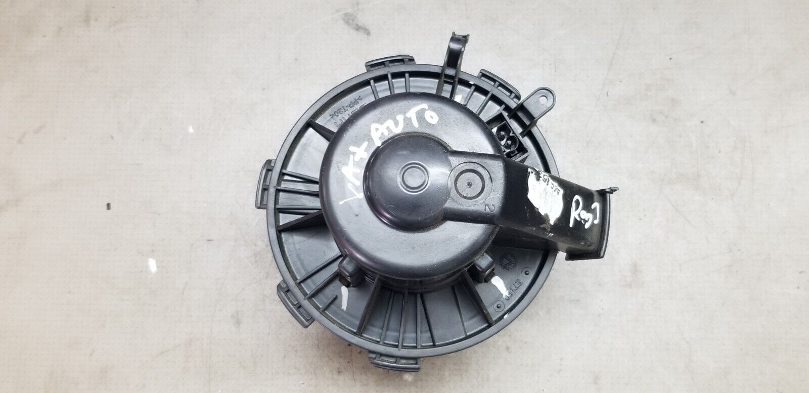 2015 Mercedes Benz Sprinter 2.1L Diesel Heater Motor Blower Fan |O