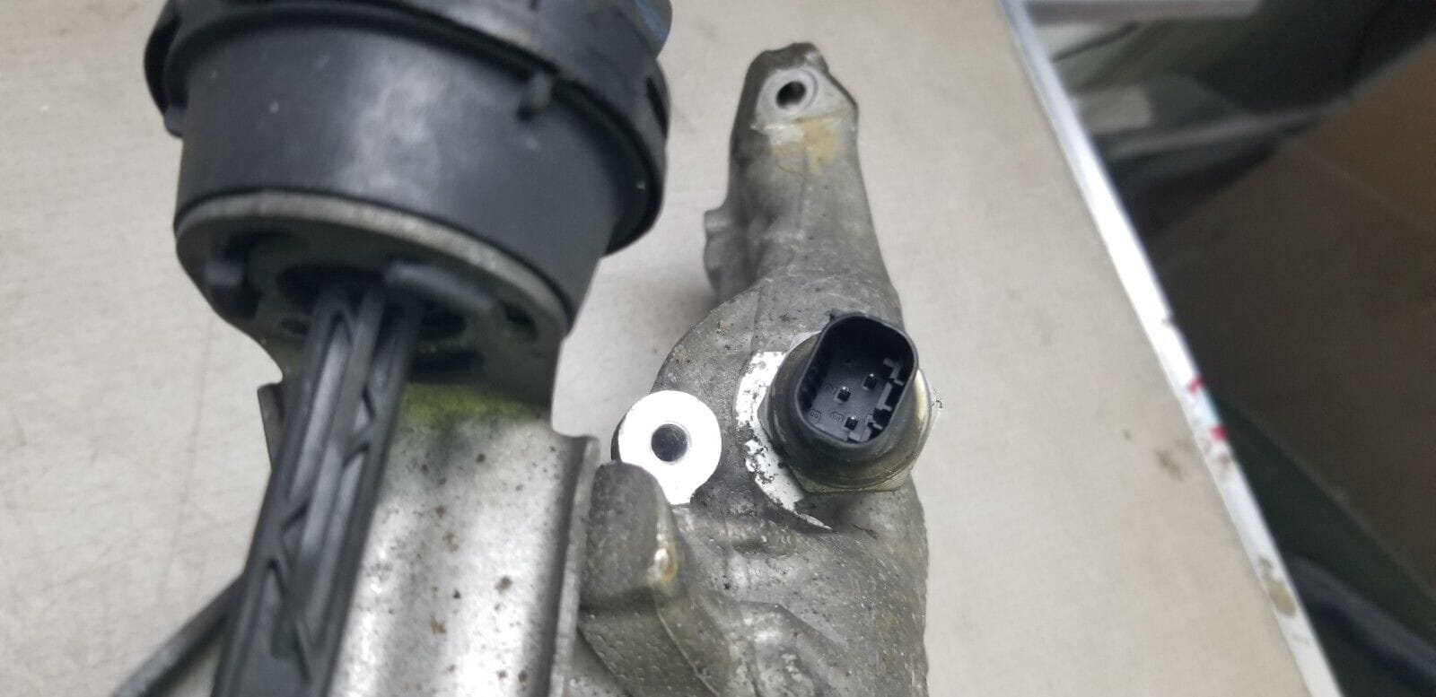 2015 Mercedes E Class W212 2.1D EGR Valve Cooler A6511420467 - Image 5