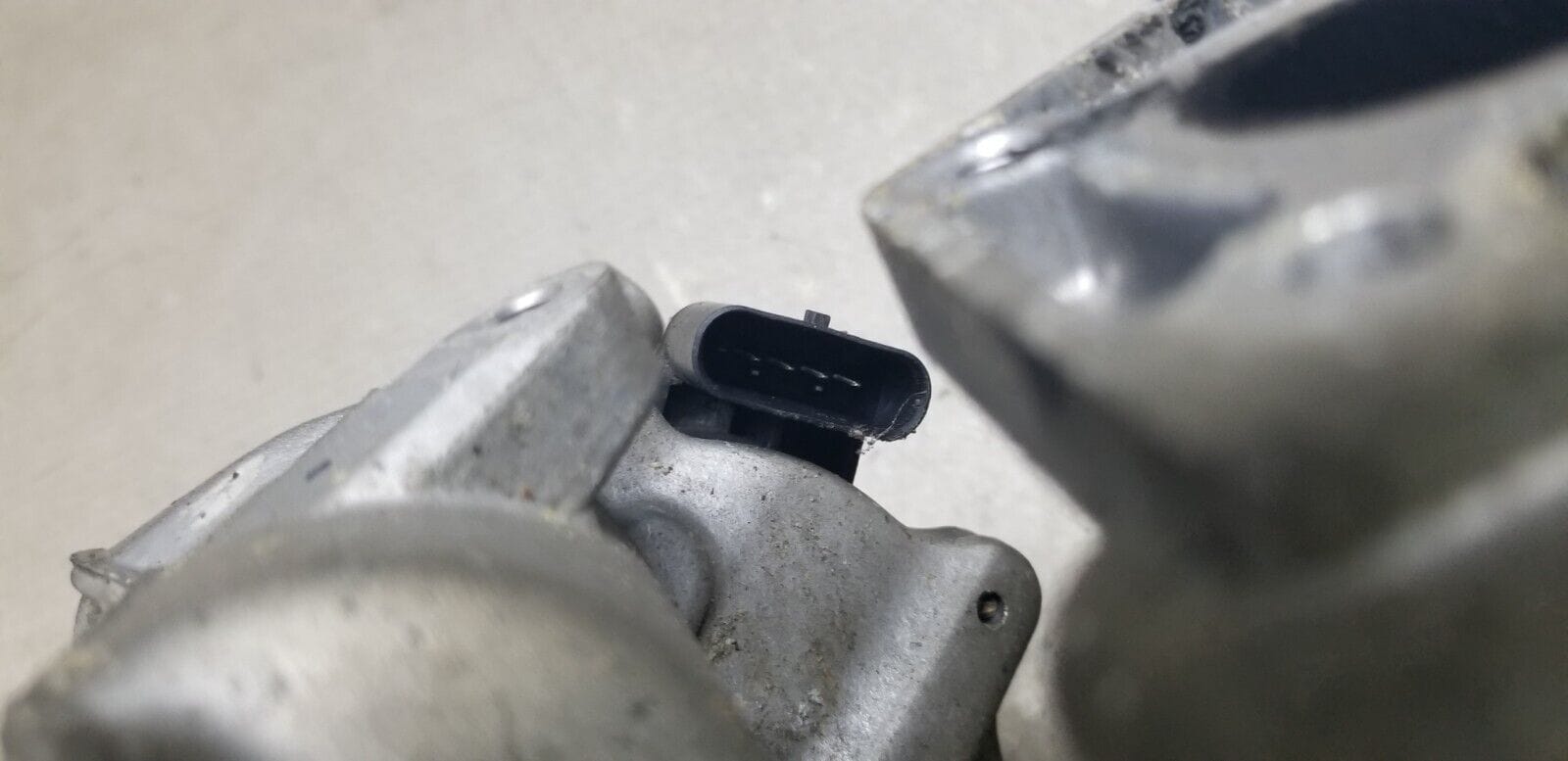 2015 Mercedes E Class W212 2.1D EGR Valve Cooler A6511420467 - Image 7