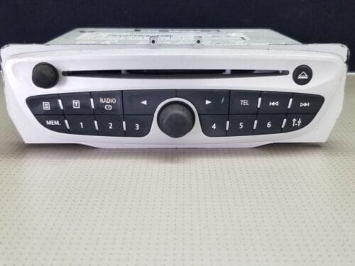 281155040R Renault Megane MKIII Genuine Bosch Radio CD Player Stereo Head Unit
