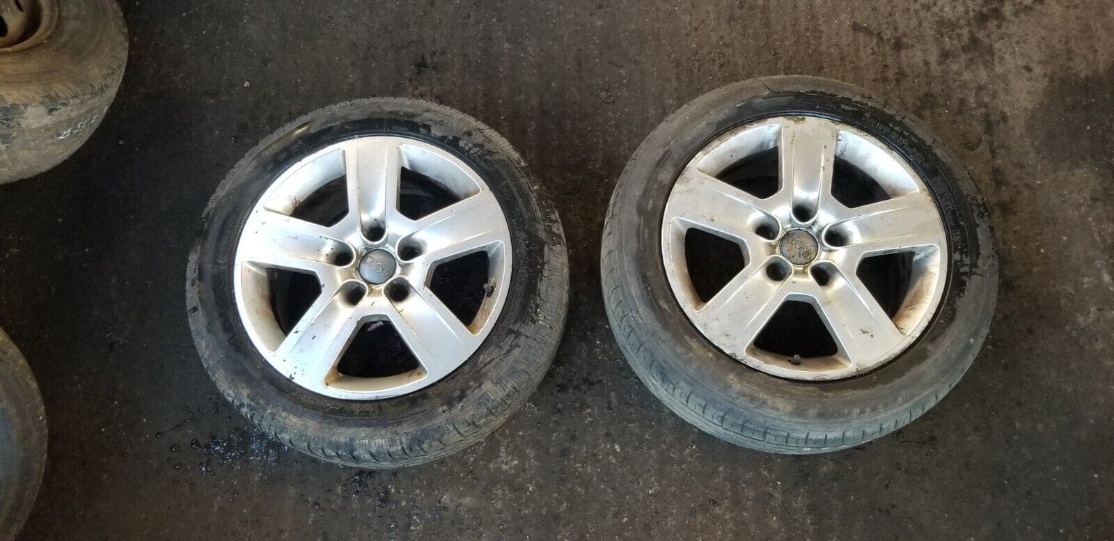 2x Audi A4 Alloy Wheel 8E0601025B And Tyre 205/55R16 |O