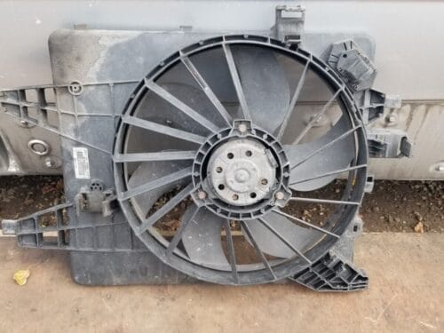 8200427466B cooling fan for RENAULT KANGOO GRAND 1.5 DCI 2012