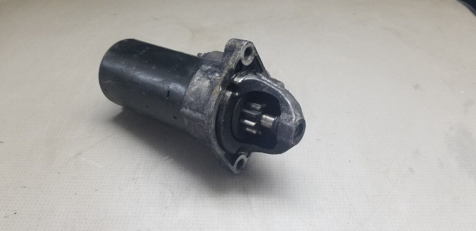 BMW Starter Motor 0001115046 Bosch 12V |O - Image 3