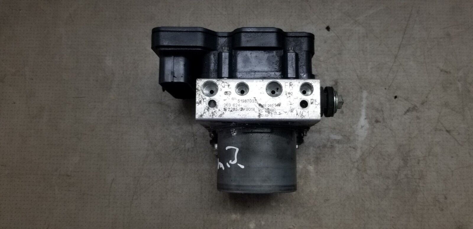 Citroen Relay ABS pump replacement 2.0 diesel 2017