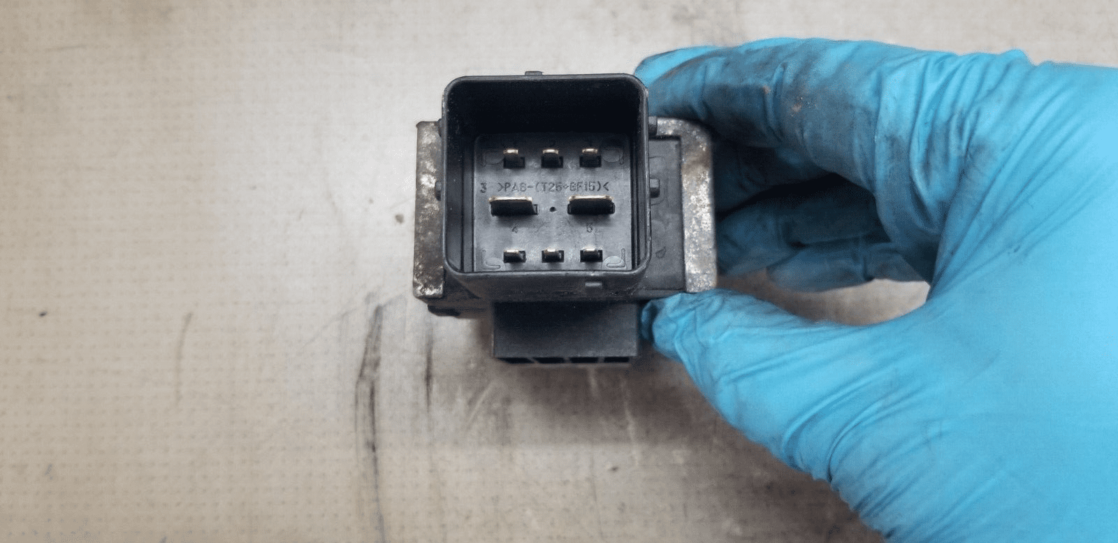 Ford Galaxy Glow Plug Control Unit 9M5Q-12A343-Aa 2.0 Tdci Mk4 2010 - 2014 - Image 3