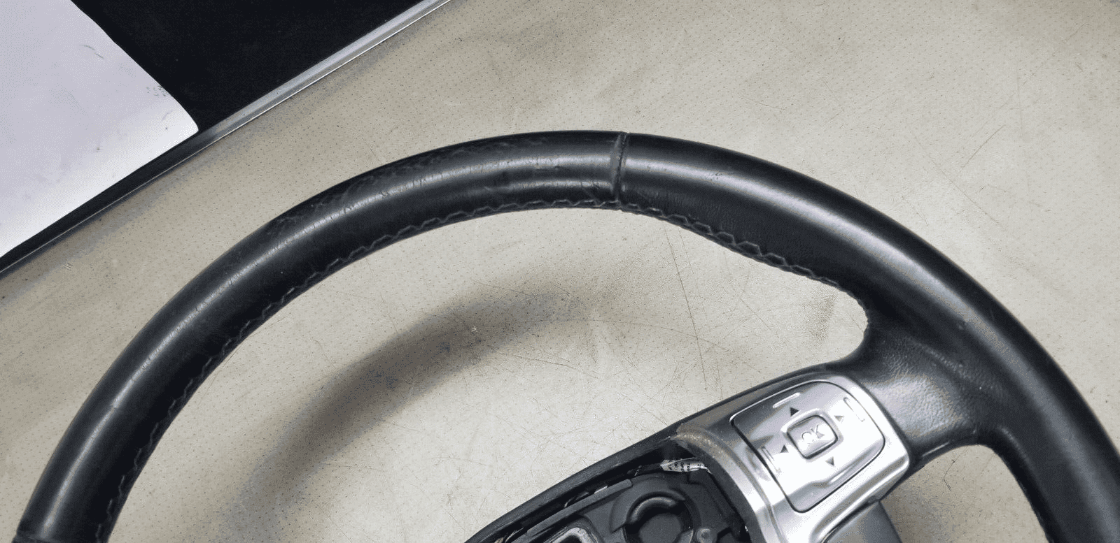 FORD GALAXY MK3 2.0 2010- MULTIFUNCTION STEERING WHEEL - Image 3