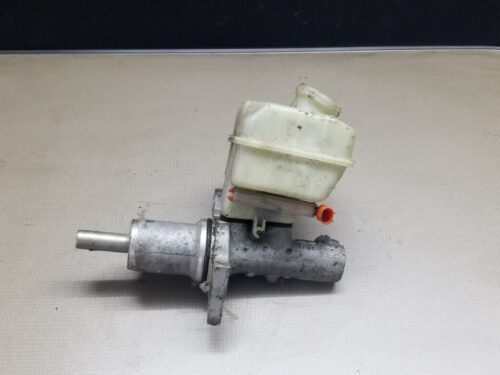 Genuine Mercedes Sprinter Brake Master Cylinder  2006-2018 W906 A0024315202