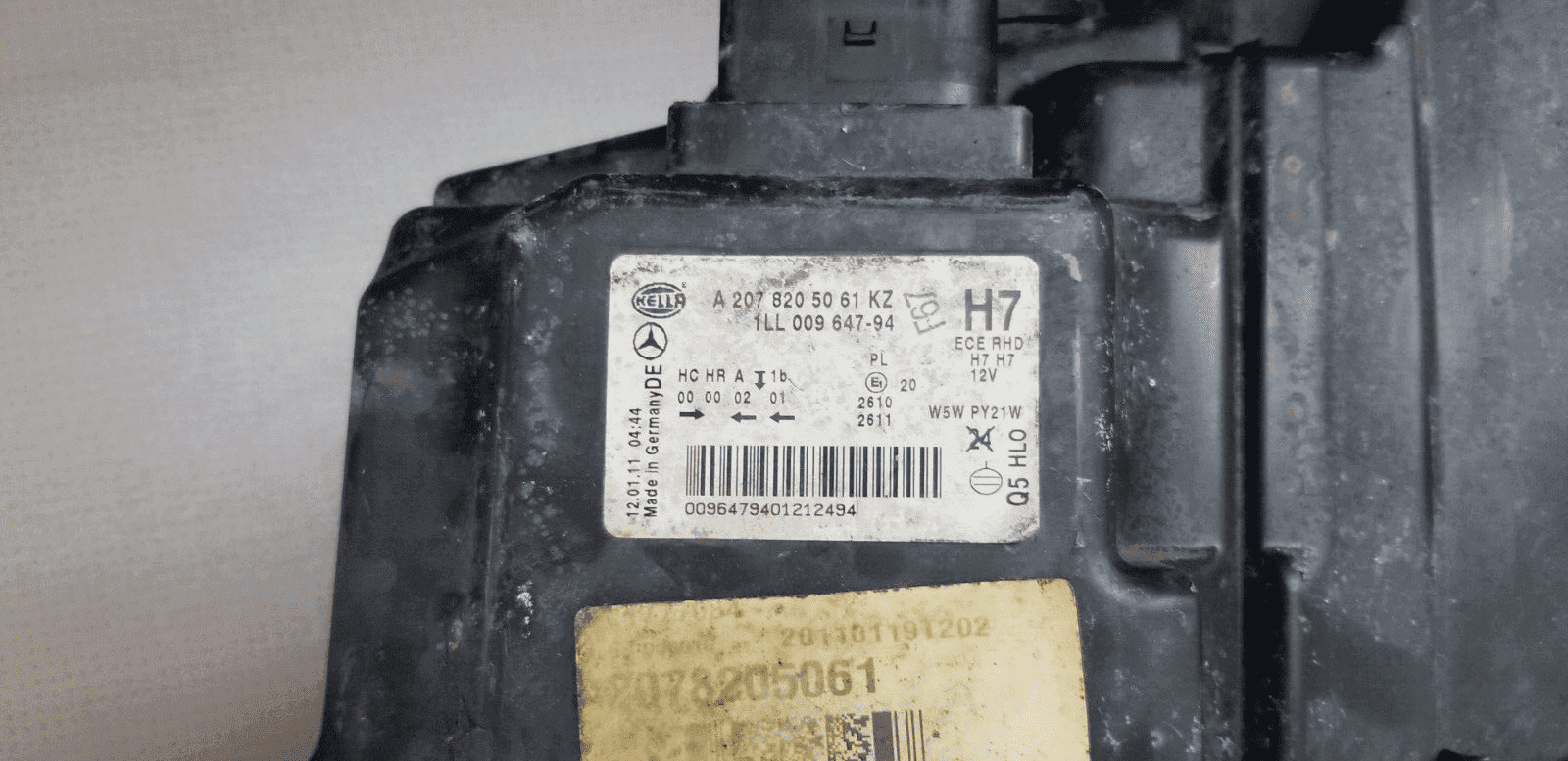 Headlight Mercedes E-Class W212 2009-2014 right side, driver side A2078205061 - Image 6