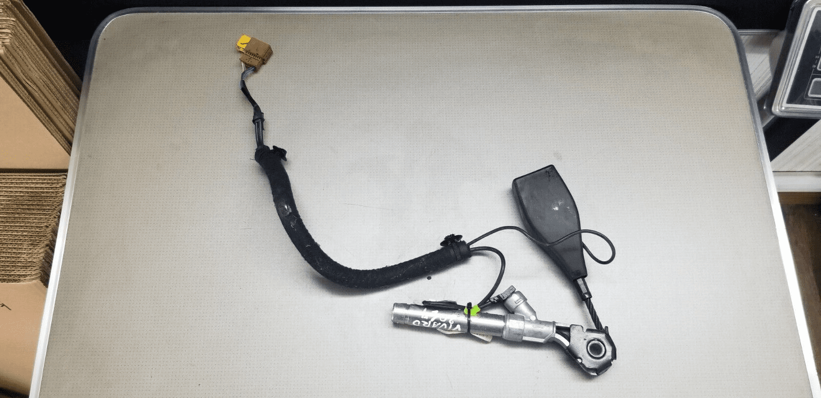 LEFT FRONT SEAT BELT BUCKLE FOR RENAULT TRAFIC 2014 - Image 3