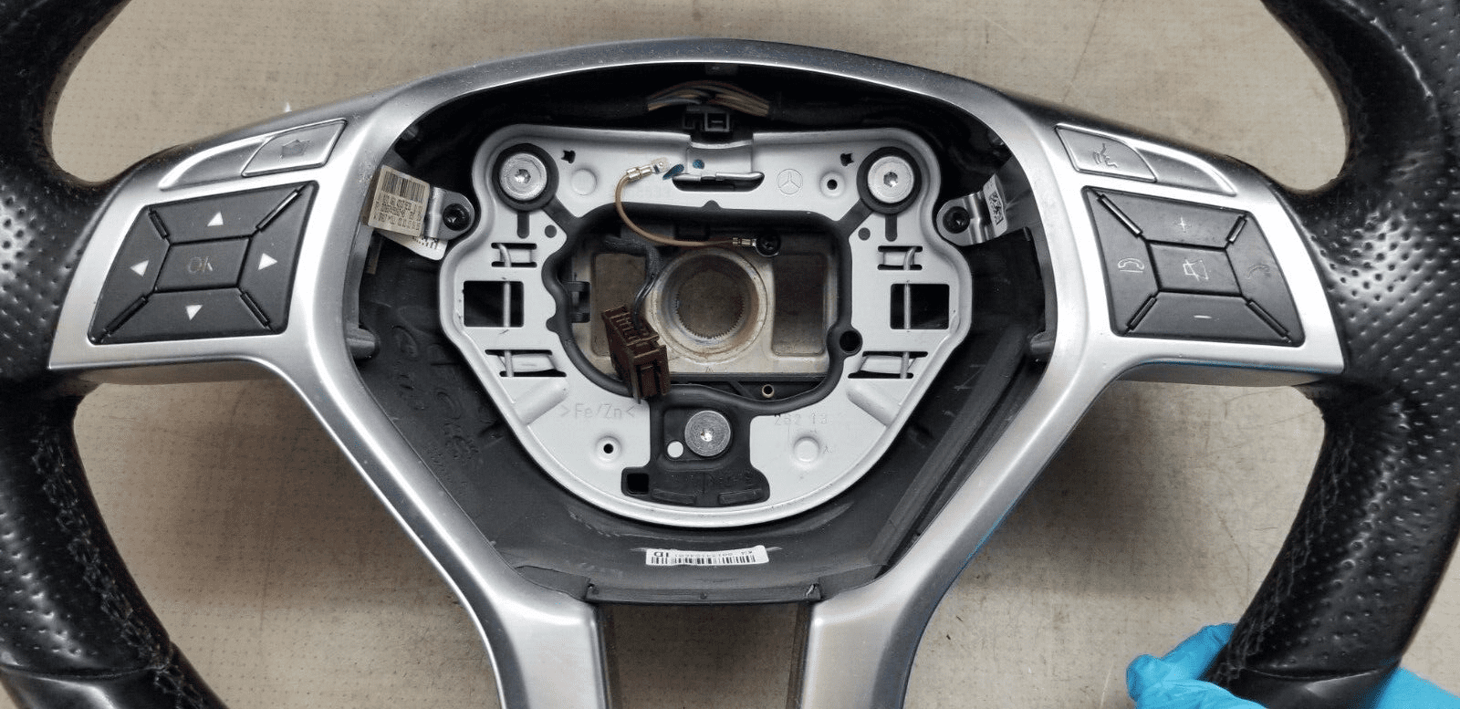 Mercedes Benz 2014 E300 Steering Wheel A1724604203 - Image 10