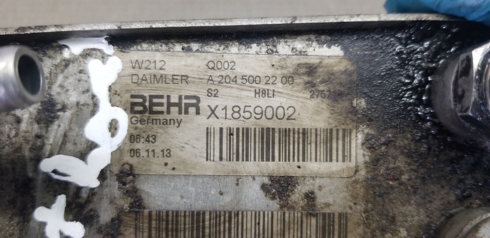 MERCEDES-BENZ E W212 E 300 Hybrid Oil Cooler A2045002200 2.1 2014 - Image 4