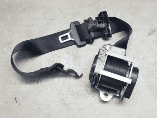 MERCEDES BENZ E250 CDI A207 SEAT BELT DRIVERS SIDE REAR A2078601685