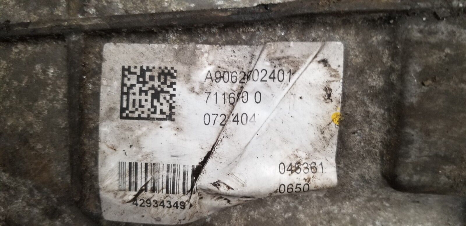 Close-up of Mercedes Sprinter OM651.955 gearbox part number label