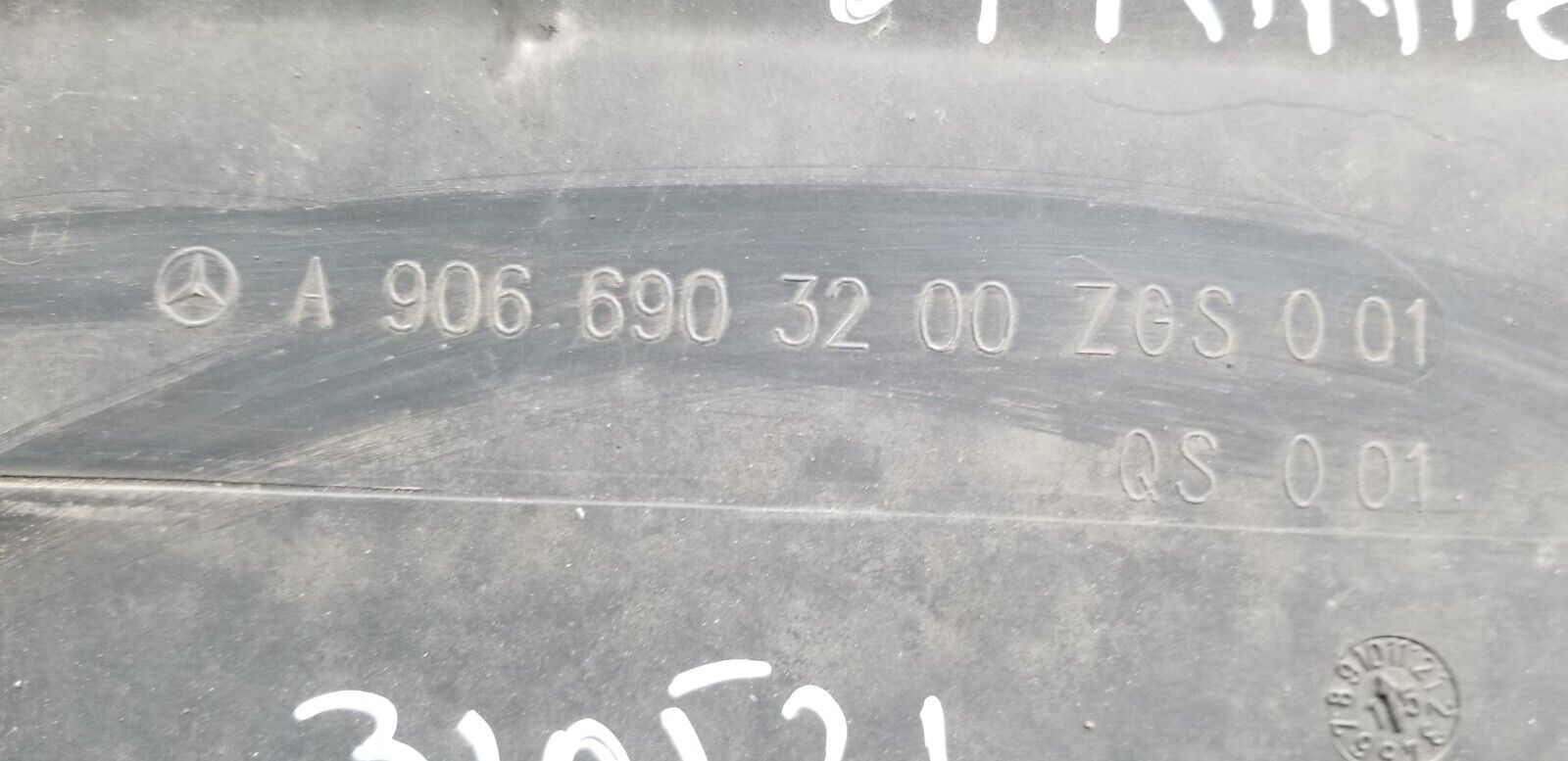 Mercedes Benz Sprinter W906 2006-2019 Left Side Trim A9066903200 - Image 4