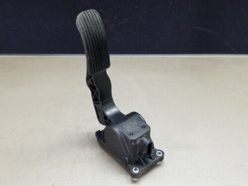MERCEDES BENZ SPRINTER W906 2010- ACCELERATOR THROTTLE PEDAL A9063000304