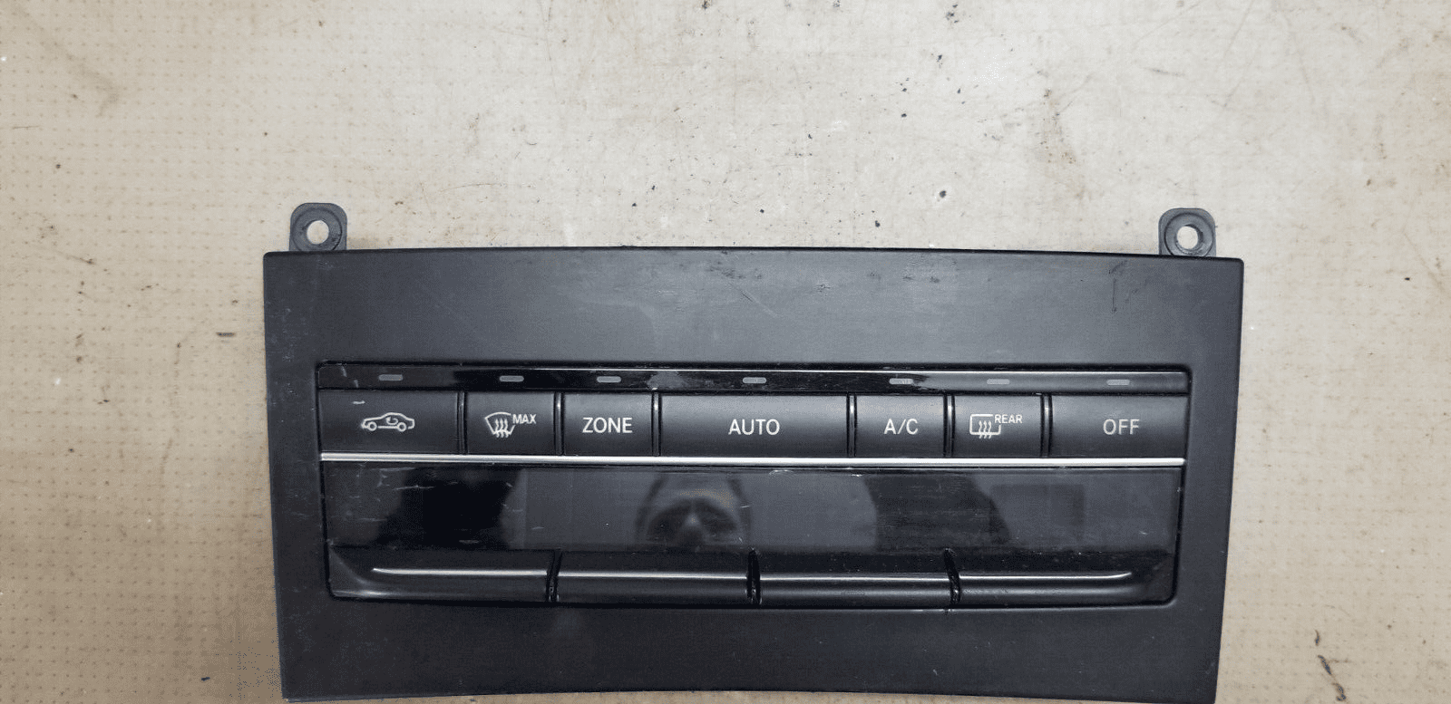 Mercedes Benz E Class Ac Air Con Heat Control Panel A2129006527 W212 2009 - 2016 - Image 3