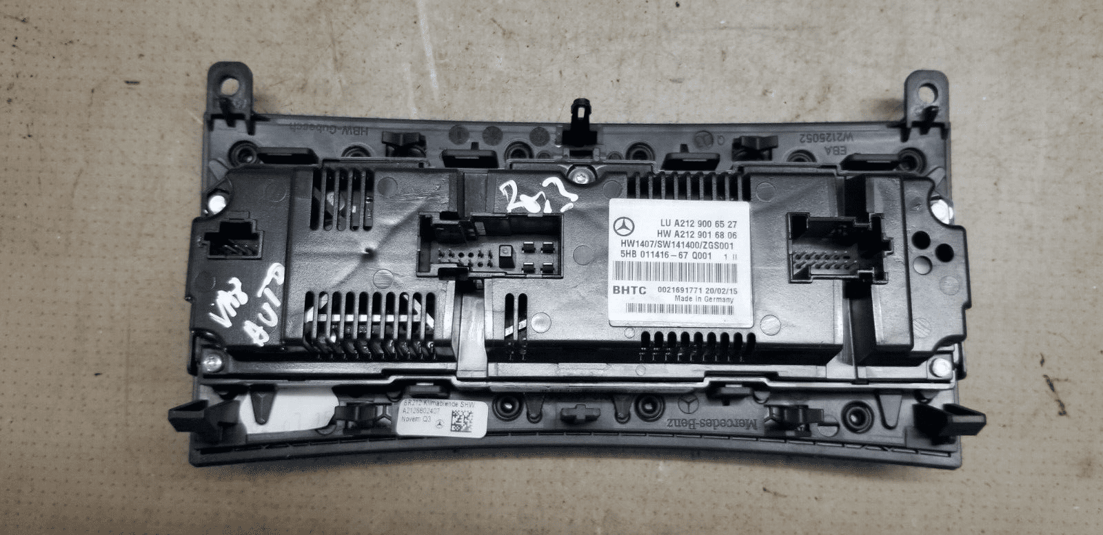 Mercedes Benz E Class Ac Air Con Heat Control Panel A2129006527 W212 2009 - 2016 - Image 4