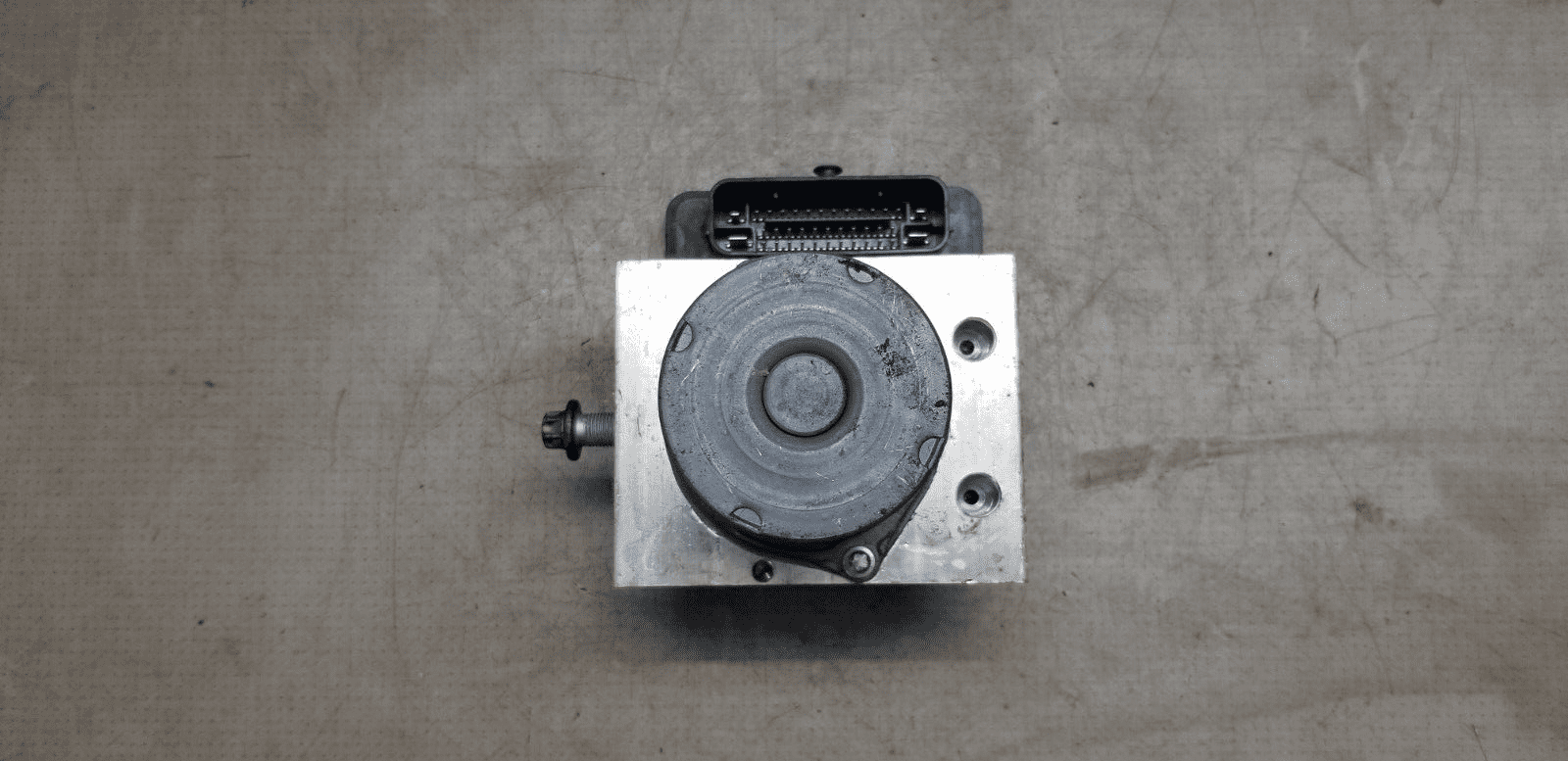 Mercedes E-Class E220 W212 Facelift / ABS Pump With Module - A2124310148 - Image 3