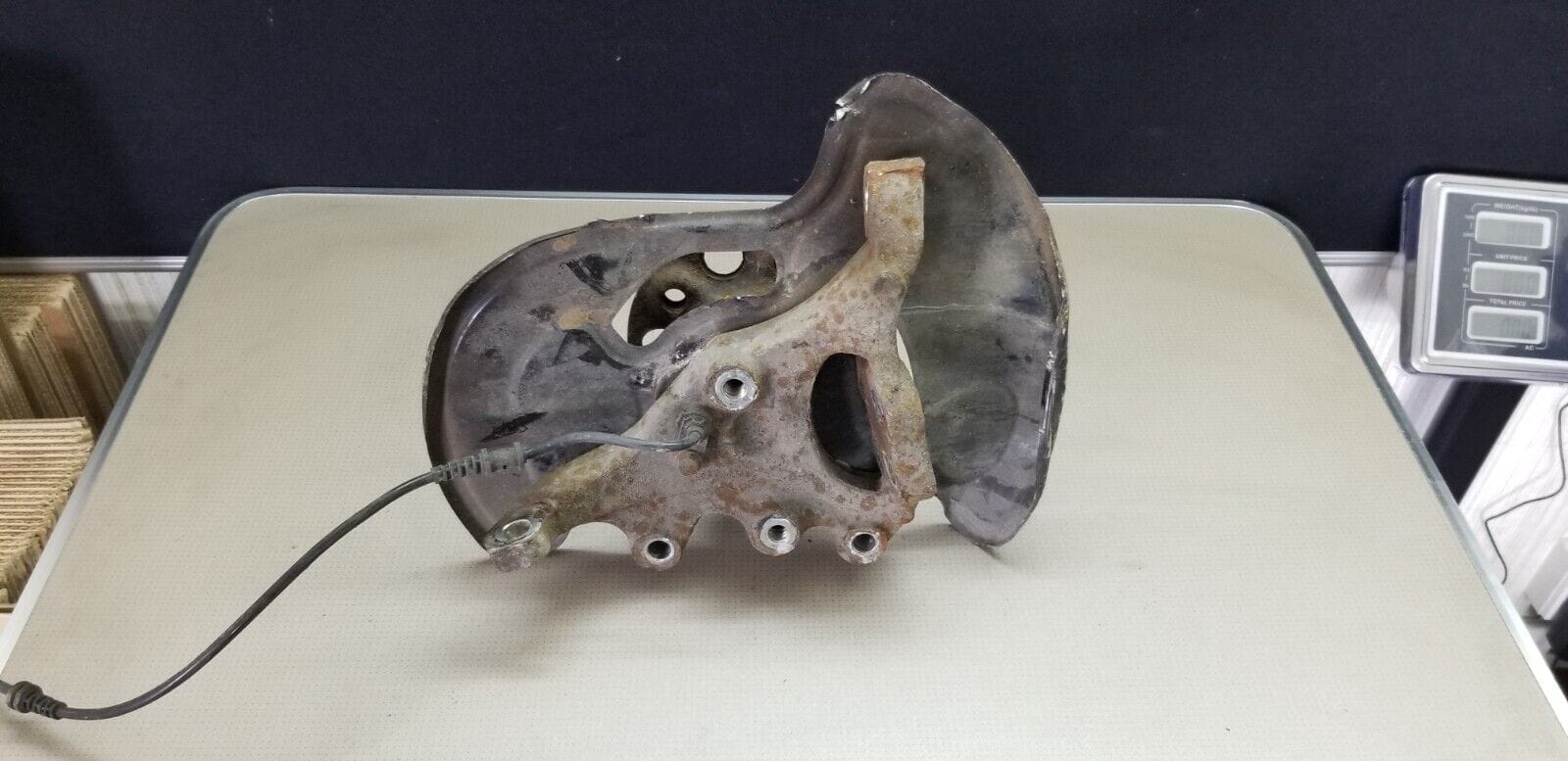 Passenger side wheel hub assembly for Mercedes E-Class 2.1 CDI